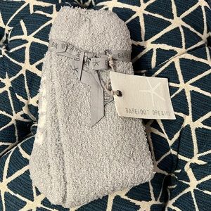 Barefoot Dreams CozyChic Inspiration Socks “Believe In Dreams” Ocean/Cream OS